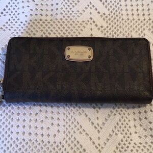 Michael Kors Wallets